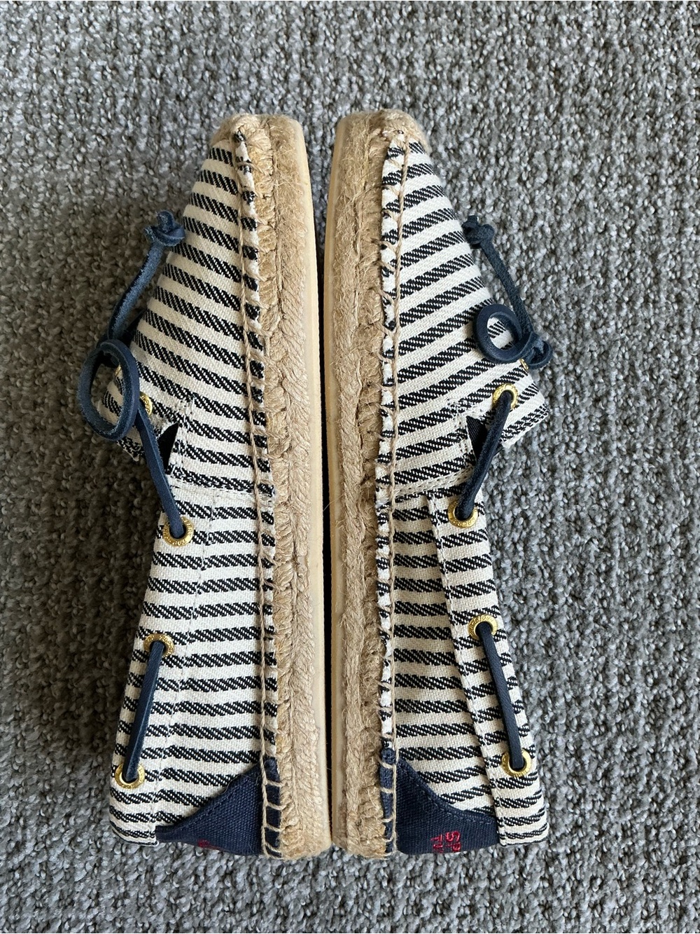 NWOB Sperry Navy and Cream Striped Espadrille Boat Shoes Size 6 - Picture 3 of 6